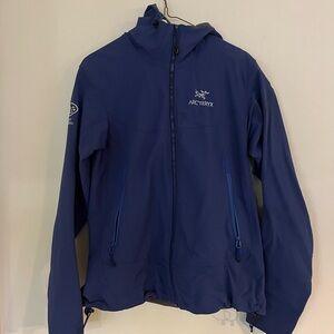 Arc'teryx Women's Navy Blue Gamma LT Hoody